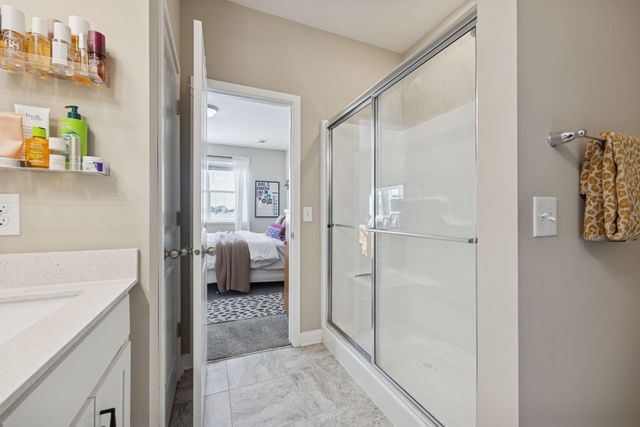 13650 Applewood Trail, Rosemount, MN 55068