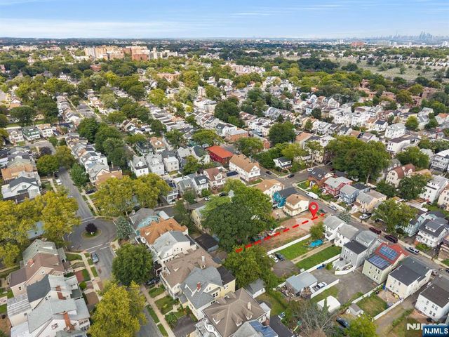 37 Grand, Newark, NJ 07106