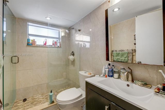 1300 Lincoln Rd B402, Miami Beach, FL 33139