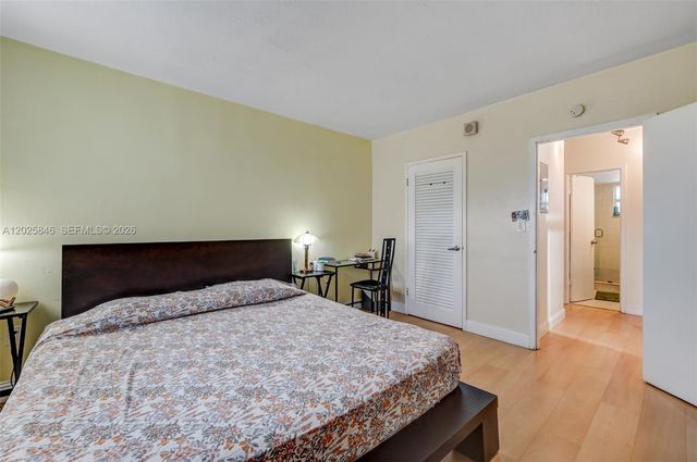 1300 Lincoln Rd B402, Miami Beach, FL 33139
