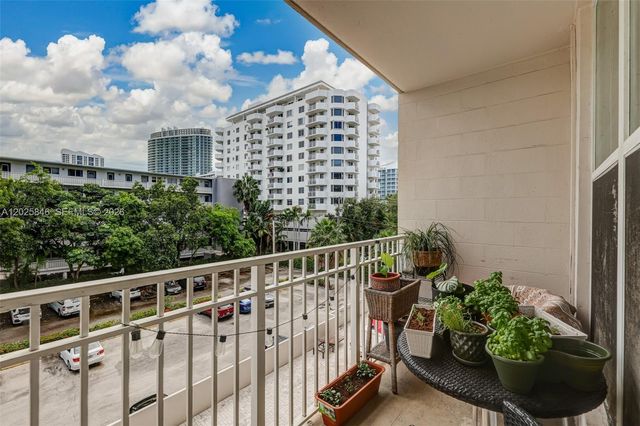 1300 Lincoln Rd B402, Miami Beach, FL 33139