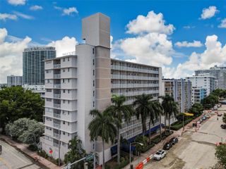 1300 Lincoln Rd B402, Miami Beach, FL 33139