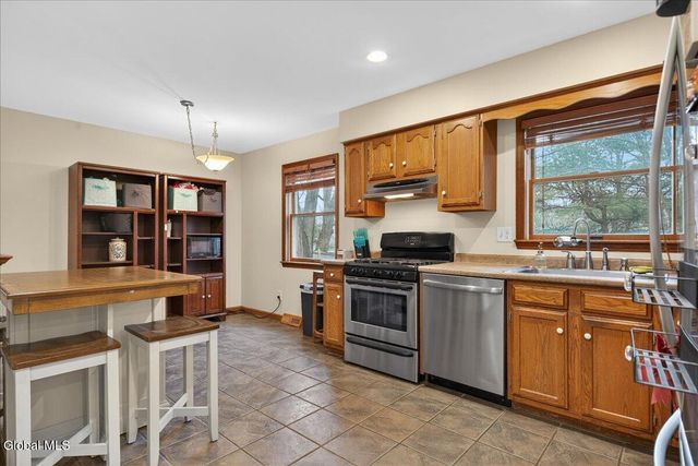 4 Joseph Terrace, Guilderland, NY 12203