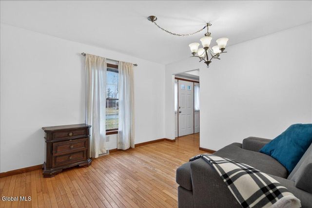 4 Joseph Terrace, Guilderland, NY 12203