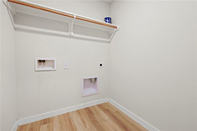 1232 Amistad Loop, College Station, TX 77845