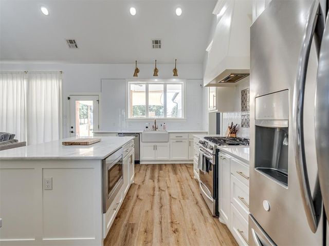 1715 Morningside Drive, Blanchard, OK 73010