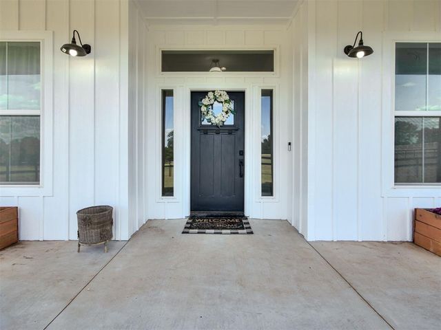 1715 Morningside Drive, Blanchard, OK 73010