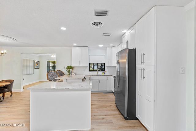 1855 Pine Tree Drive, Edgewater, FL 32141