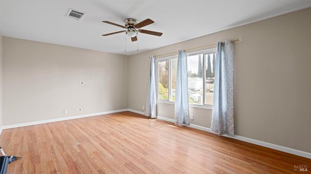 2731 Orchid St, Fairfield, CA 94533