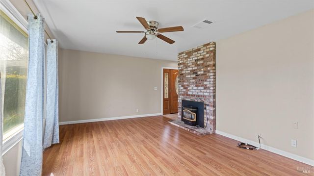 2731 Orchid St, Fairfield, CA 94533