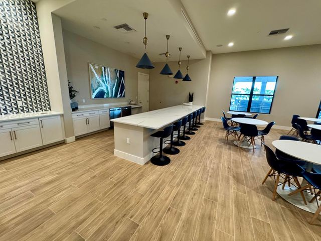 13751 Via Aurora Via Aurora A, Delray Beach, FL 33484