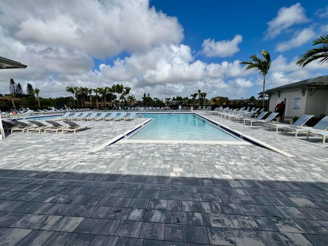 13751 Via Aurora Via Aurora A, Delray Beach, FL 33484