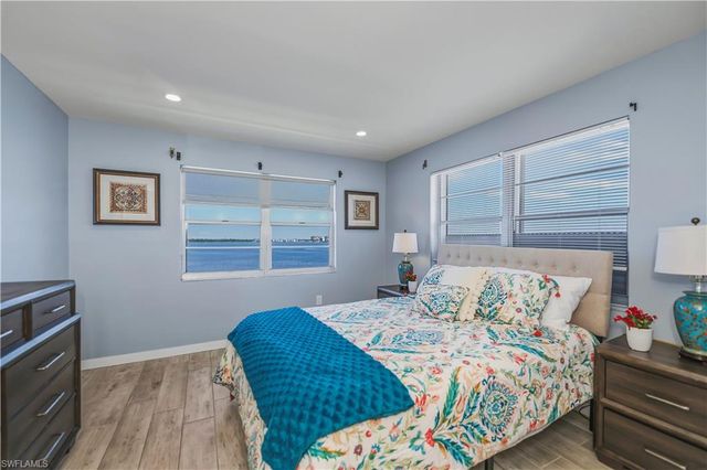 1900 Clifford ST 506, Fort Myers, FL 33901