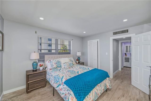 1900 Clifford ST 506, Fort Myers, FL 33901