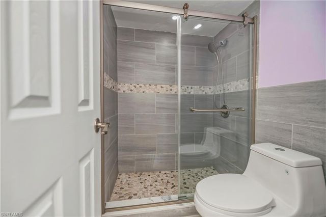 1900 Clifford ST 506, Fort Myers, FL 33901