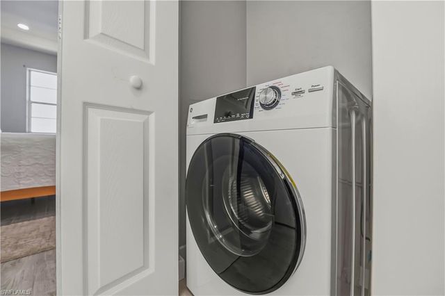 1900 Clifford ST 506, Fort Myers, FL 33901