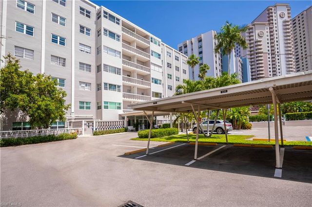 1900 Clifford ST 506, Fort Myers, FL 33901