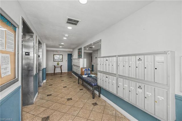 1900 Clifford ST 506, Fort Myers, FL 33901