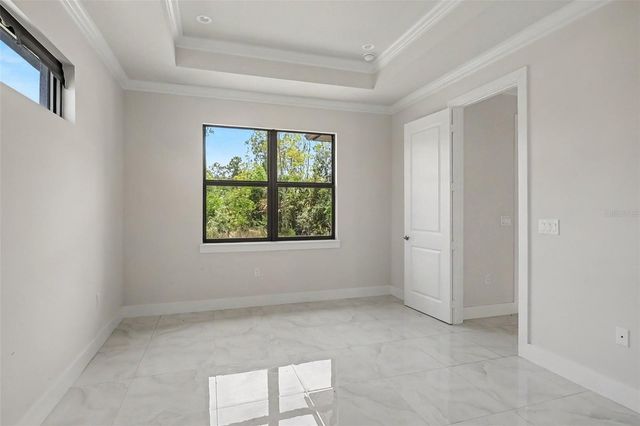 2420 52ND AVENUE NE, Naples, FL 34120
