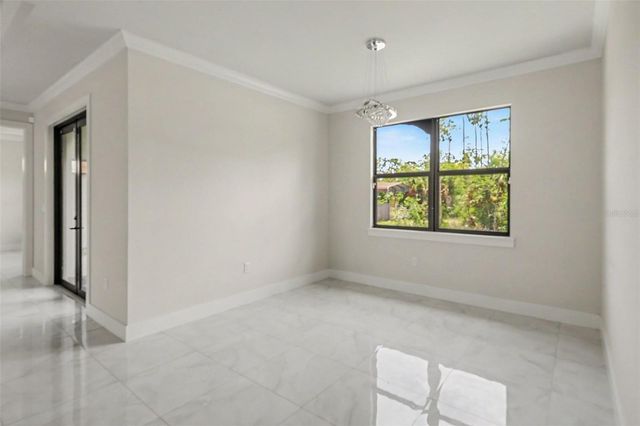 2420 52ND AVENUE NE, Naples, FL 34120
