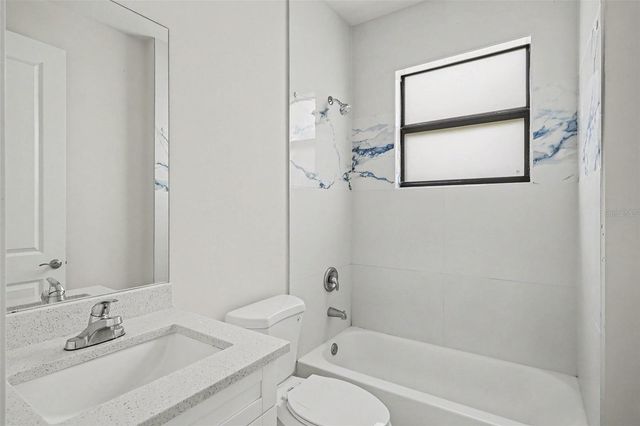 2420 52ND AVENUE NE, Naples, FL 34120