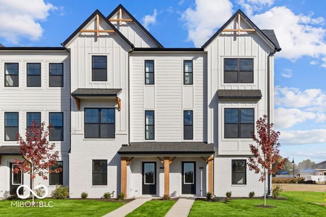 4230 Douro Trail, Westfield, IN 46062