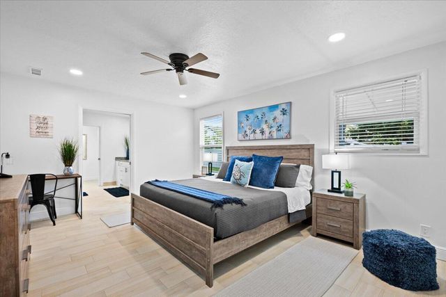 6077 Francis Street, Jupiter, FL 33458