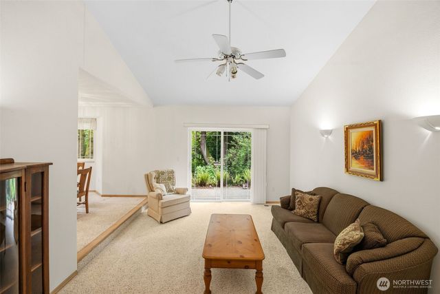 5171 Independence Place SW, Port Orchard, WA 98367