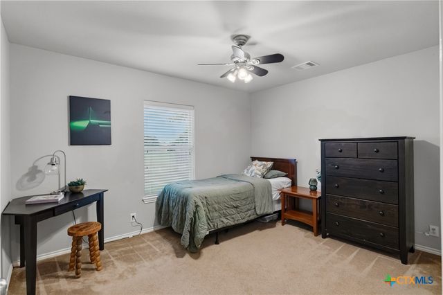 113 Las Brisas Boulevard, Seguin, TX 78155