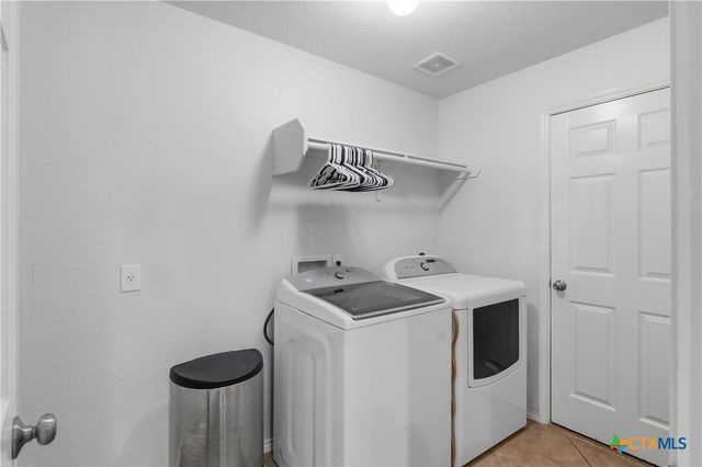 113 Las Brisas Boulevard, Seguin, TX 78155