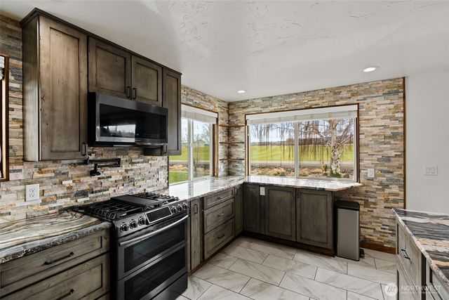 341 Robinson Canyon Road, Ellensburg, WA 98926