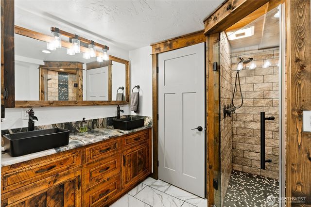 341 Robinson Canyon Road, Ellensburg, WA 98926