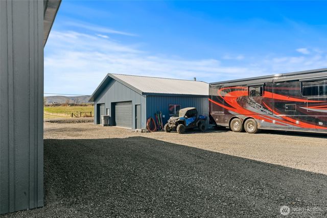 341 Robinson Canyon Road, Ellensburg, WA 98926