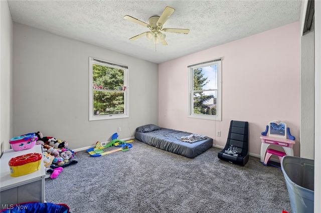 252 Saxe Road, Mogadore, OH 44260