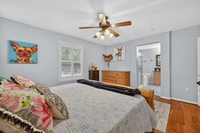 303 Esplanade Cir, Folsom, CA 95630