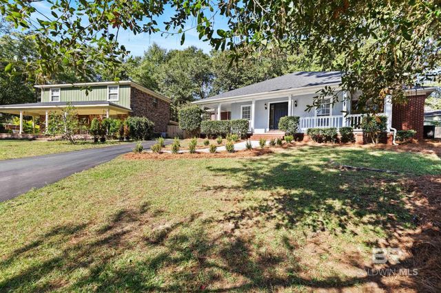 104 Clay Circle, Daphne, AL 36526