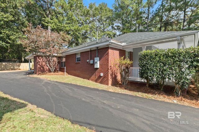 104 Clay Circle, Daphne, AL 36526