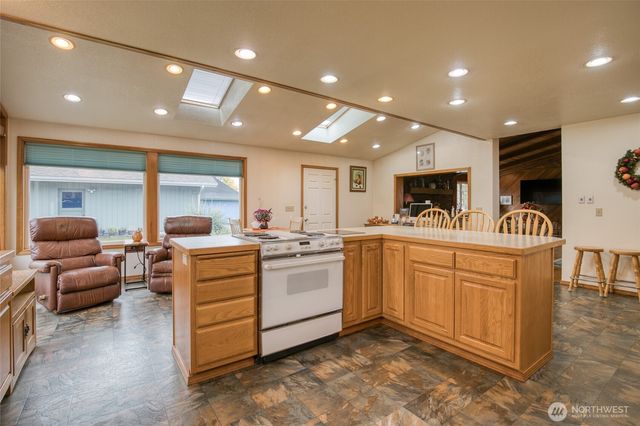 416 N 1st Street, Montesano, WA 98563