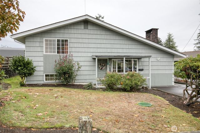 416 N 1st Street, Montesano, WA 98563