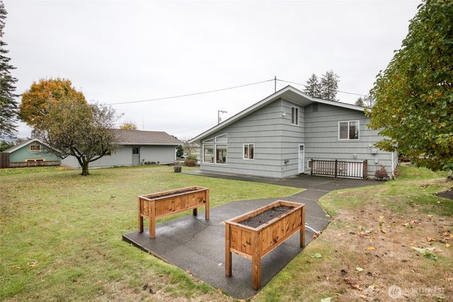 416 N 1st Street, Montesano, WA 98563