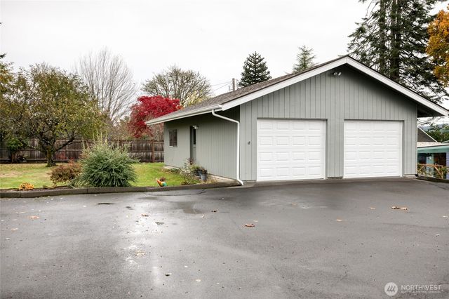 416 N 1st Street, Montesano, WA 98563