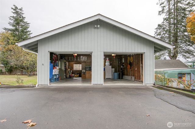 416 N 1st Street, Montesano, WA 98563