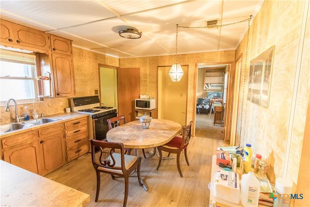 708 S 32nd Street, Temple, TX 76501