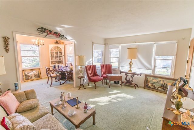 708 S 32nd Street, Temple, TX 76501