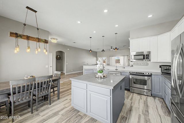 21316 W GALVIN Street, Wittmann, AZ 85361