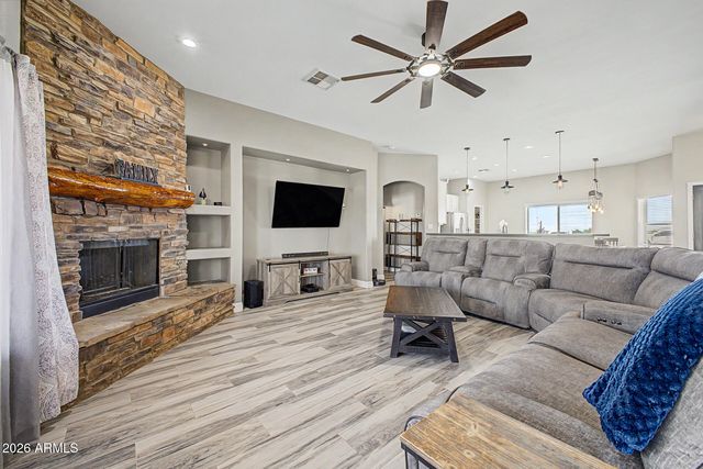 21316 W GALVIN Street, Wittmann, AZ 85361
