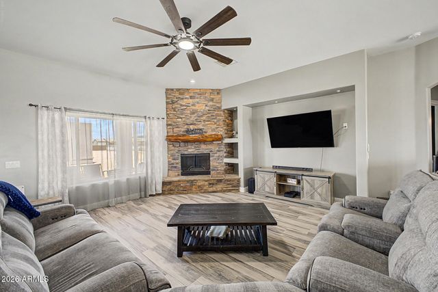 21316 W GALVIN Street, Wittmann, AZ 85361