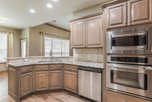 2917 Cedarbend Court, Edmond, OK 73003