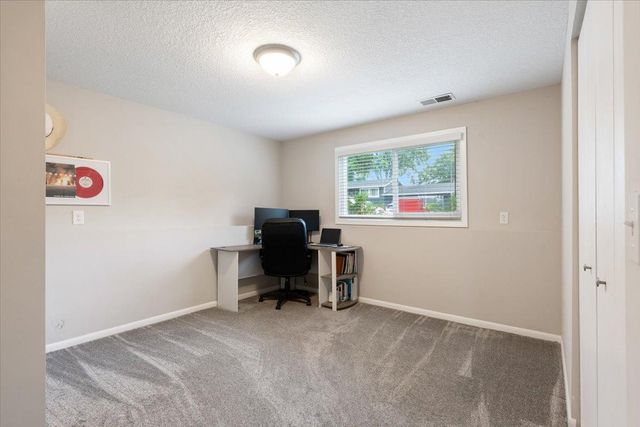 10250 99th Avenue N, Maple Grove, MN 55369