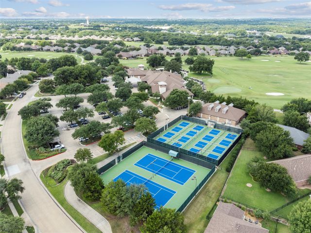 929 Oakland Hills Drive, Fairview, TX 75069